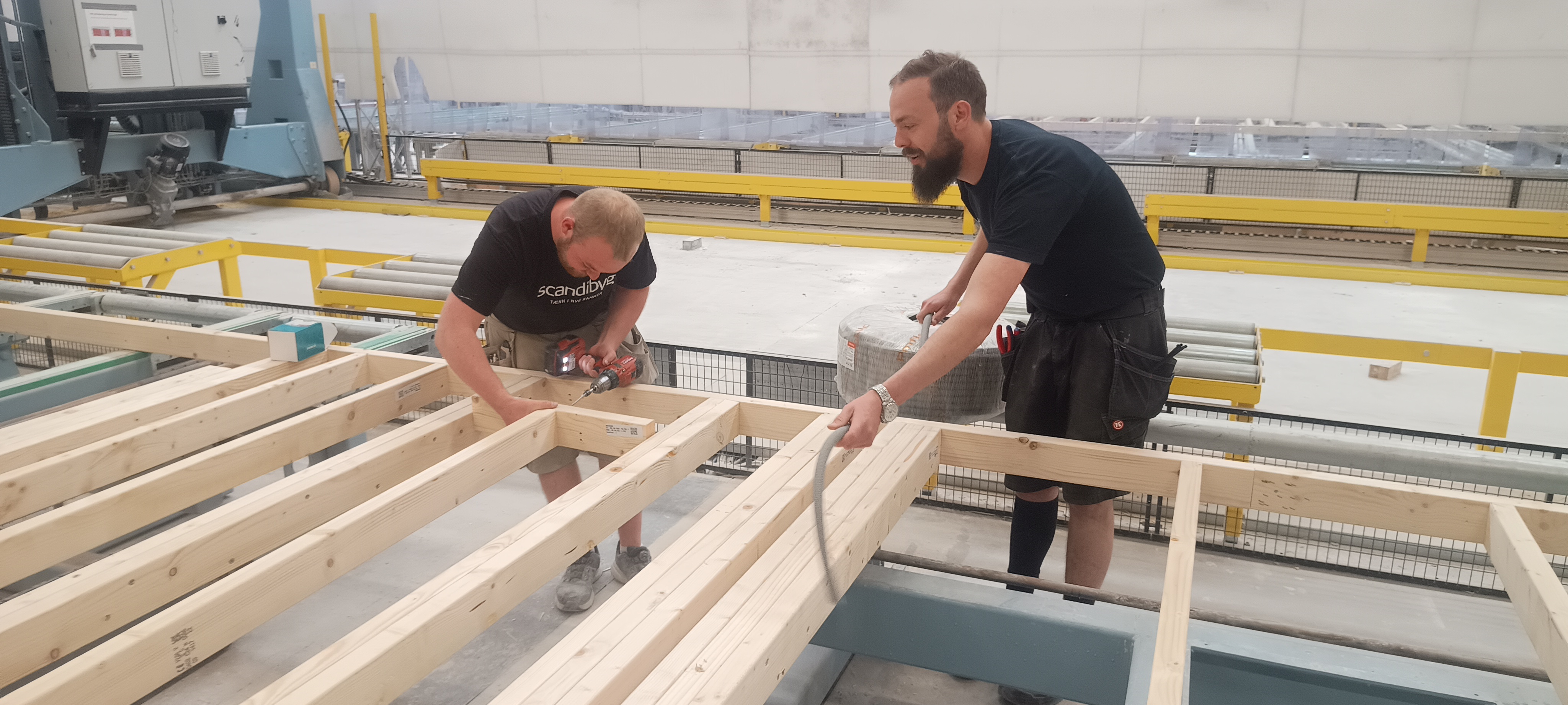 Fra teori til praksis: ”Der står altid en kollega klar til at hjælpe mig”